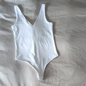 White plunge V-Neck Bodysuit